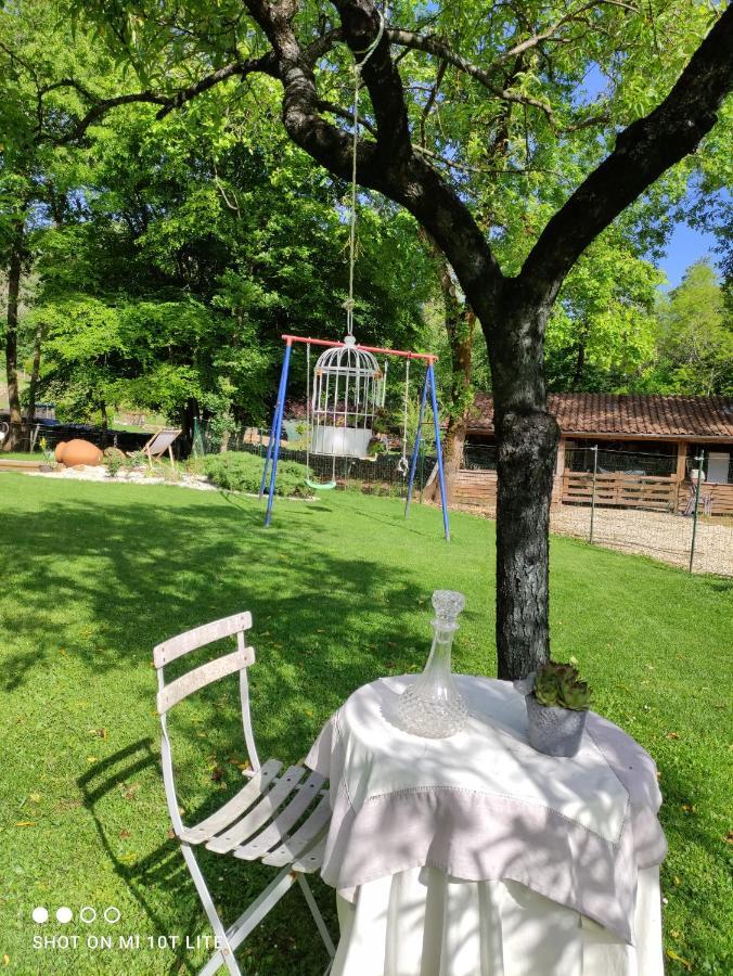 Bed and Breakfast Chez Pascaline Sarliac-sur-l'Isle Esterno foto